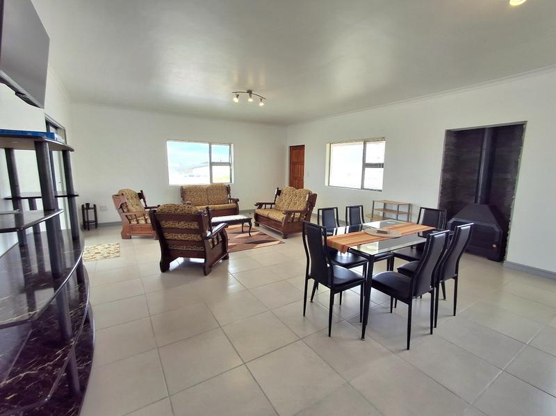 4 Bedroom Property for Sale in Harbour Lights Western Cape